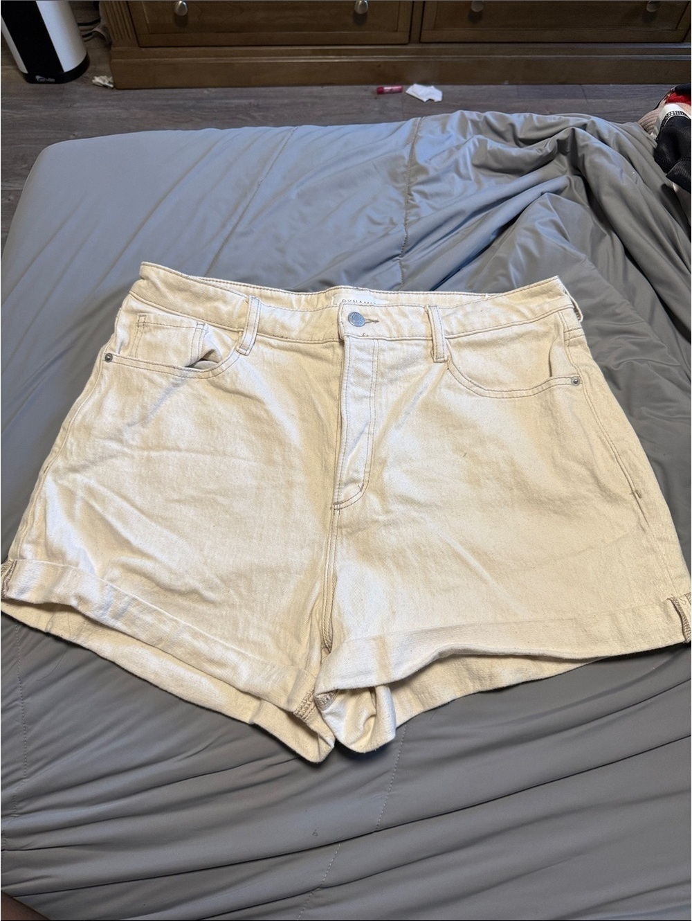 Classic High-Rise Women’s Shorts in Off-White